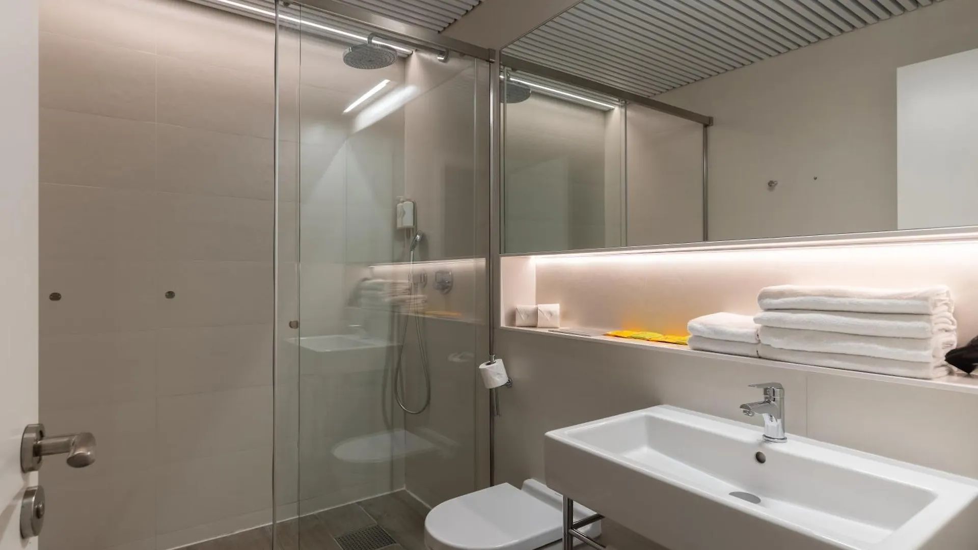 ברצלונה Cosmo Apartments Marina - Auditori