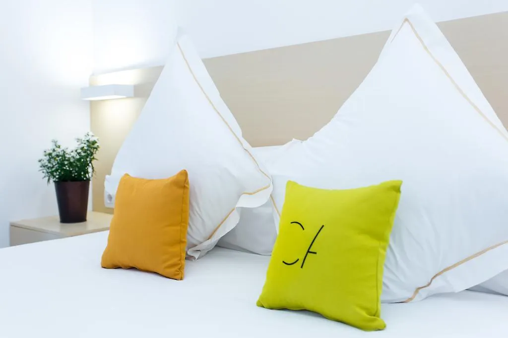 Cosmo Apartments Marina - Auditori Spain